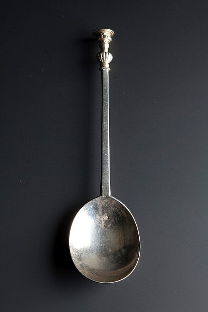 Appraisal: A SILVER SEAL TOP SPOON attributed to William Gough of