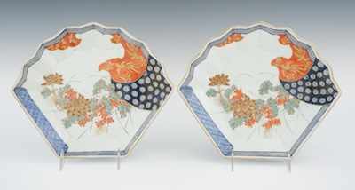 Appraisal: A Pair of Seiji Kaisha Fukagawa Signed Imari Fan Plates