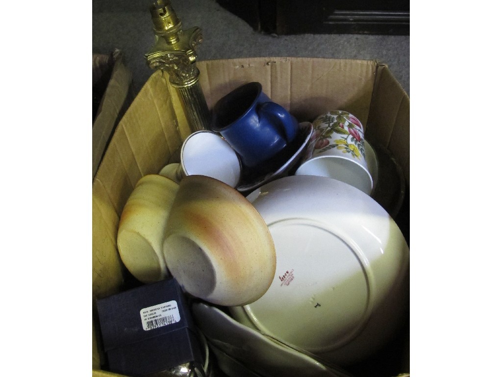 Appraisal: Box of assorted ceramics lampbase etc