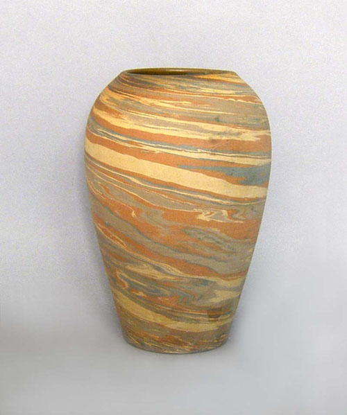 Appraisal: Niloak style vase h together with an art glass vase