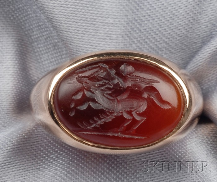 Appraisal: kt Rose Gold and Hardstone Intaglio Ring bezel-set with an