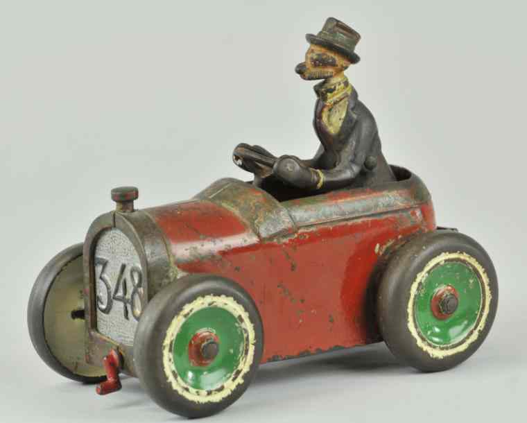 Appraisal: ARCADE ANDY GUMP CAR Cast iron familiar whimsical auto with