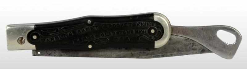 Appraisal: Marbles Safety Pocket Knife Description This is a beautiful original