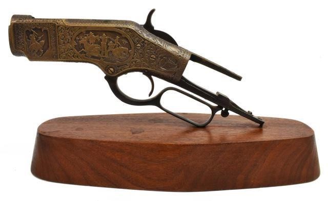 Appraisal: Bronze sculpture a Winchester rifle receiver honoring C M Russell