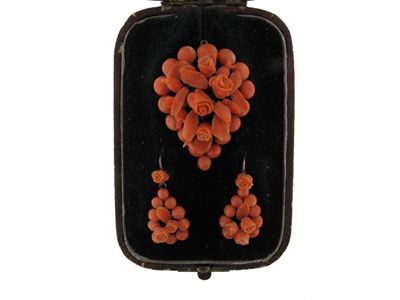 Appraisal: A th Century coral brooch and earrings cased Comprising coral