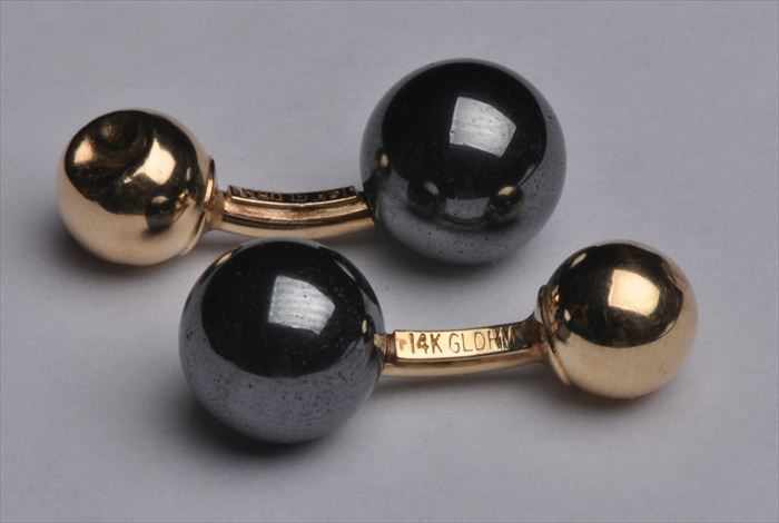 Appraisal: TIFFANY CO MEN'S DRESS SET Comprising a pair of cufflinks