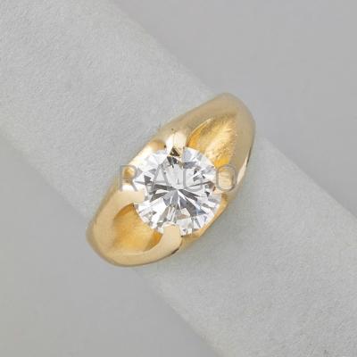 Appraisal: DIAMOND K GOLD RING Circular brilliant cut diamond mm cts