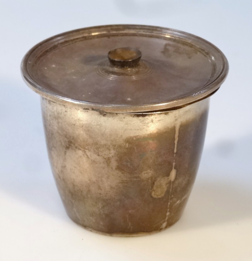 Appraisal: A George III silver silk box by Robert David and