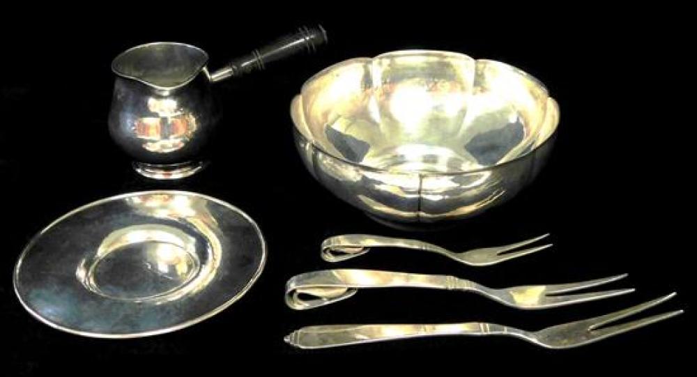 Appraisal: STERLING Karl Leinon sterling silver serving pieces six total including