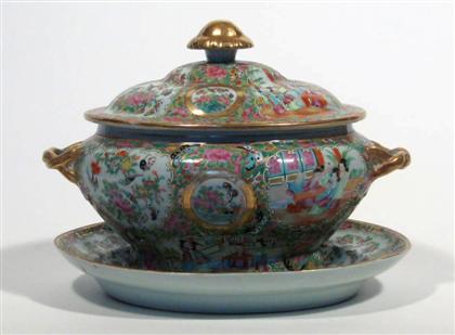 Appraisal: Chinese export porcelain Rose Mandarin covered tureen and stand mid-late