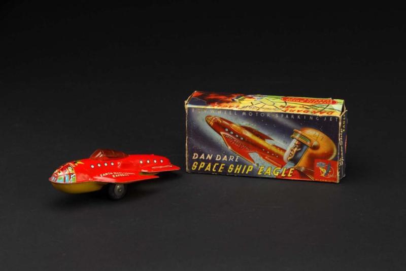 Appraisal: Dan Dare Spaceship Eagle Description English Made by Mettoy Includes