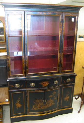 Appraisal: FEDERAL STYLE JAPANNED CHINA CABINET American mid th century The