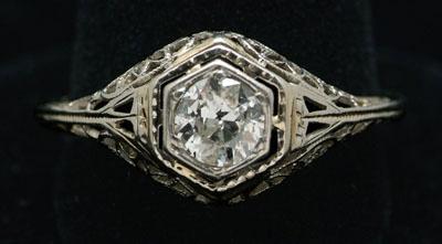 Appraisal: Vintage diamond and platinum ring one old European-cut diamond estimated