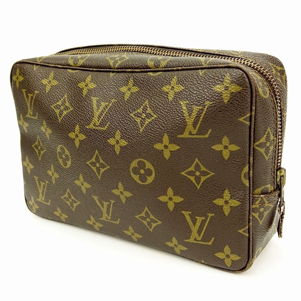 Appraisal: Louis Vuitton Brown Canvas Monogram Toiletry Pouch Louis Vuitton Brown