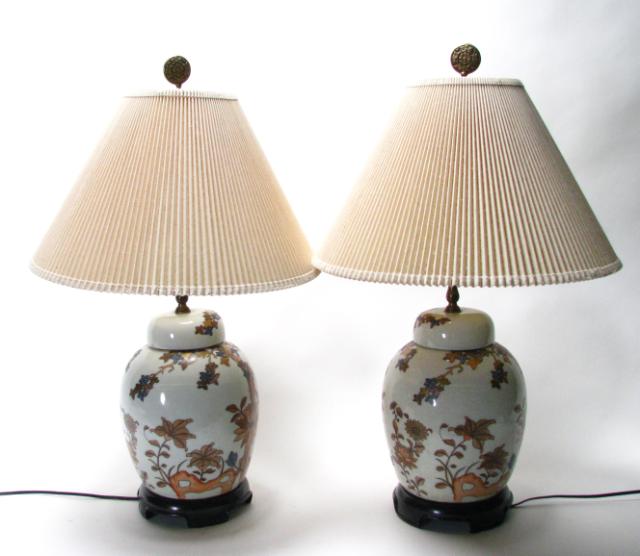 Appraisal: Pair of Oriental Ginger Jar Motif table lamps