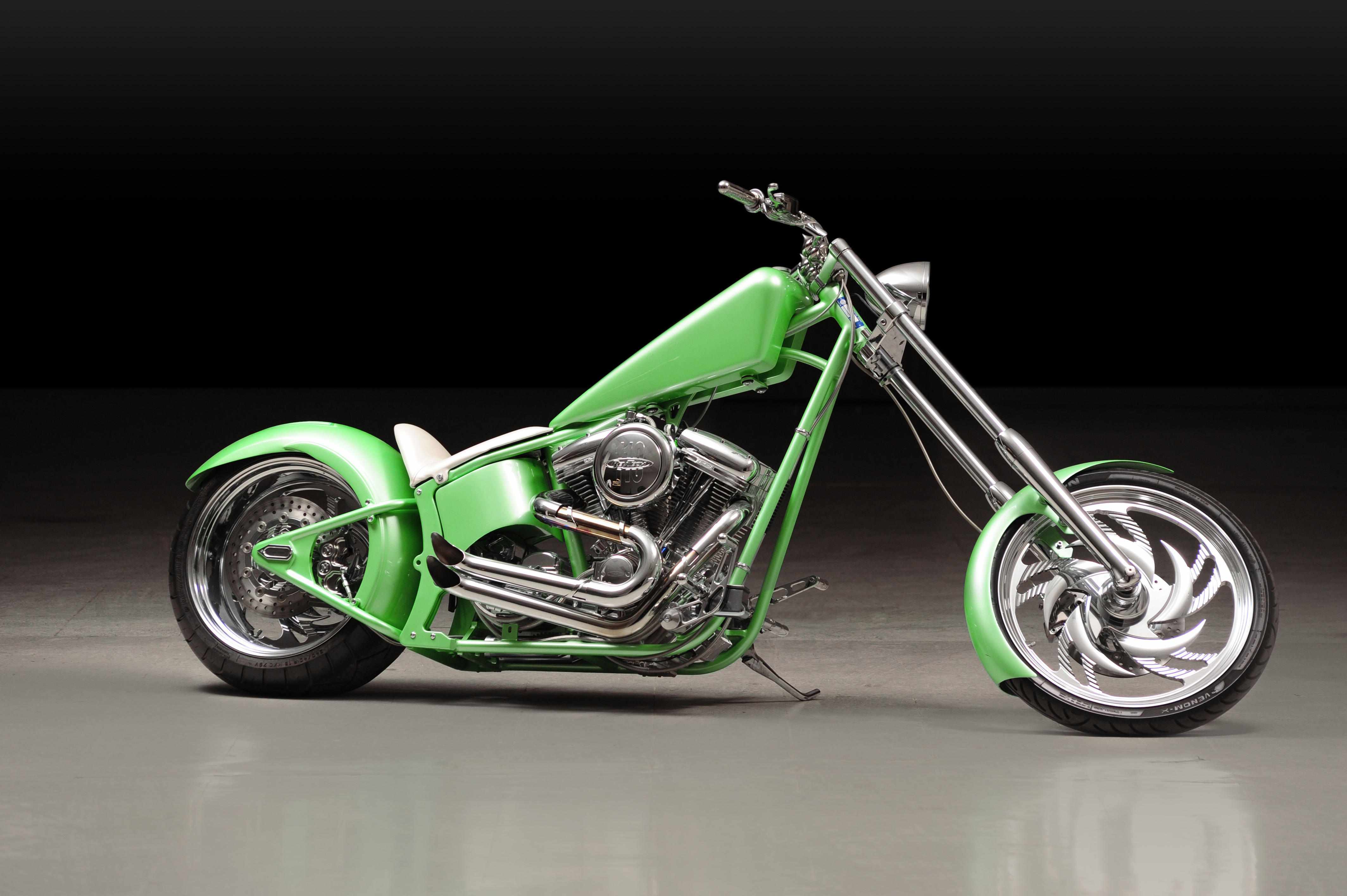 Appraisal: The matching motorcycle to lot ''Flashback'' Rick Dore Kustoms Chopper