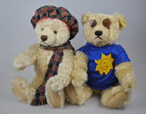 Appraisal: A Steiff bear in traditional Scots tartan hat and scarf