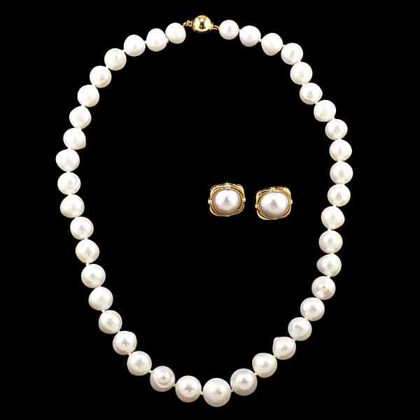 Appraisal: Cultured Pearl Collection A k gold necklace of cultured white