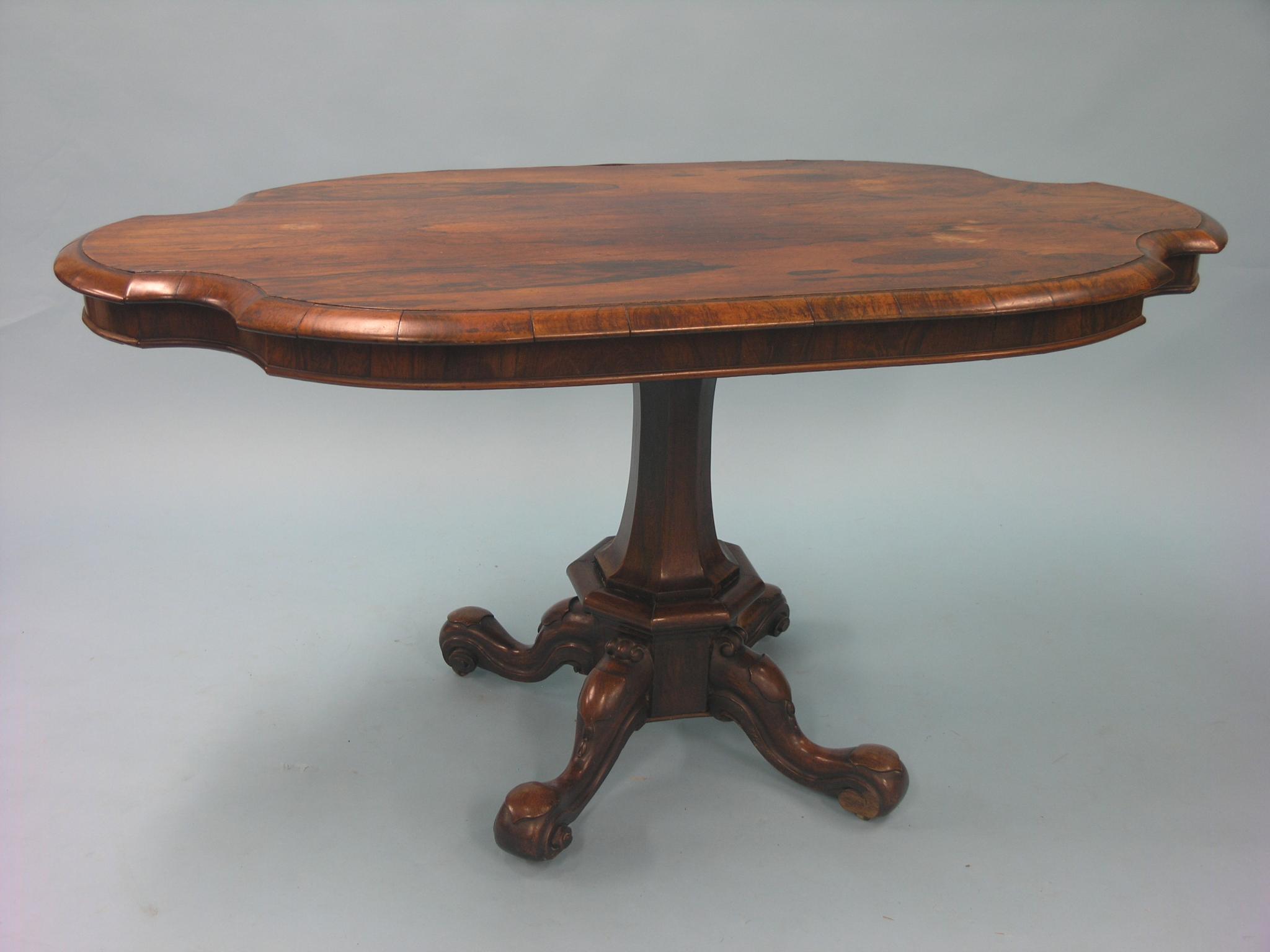 Appraisal: An early Victorian Brazilian rosewood centre table lobed oval top