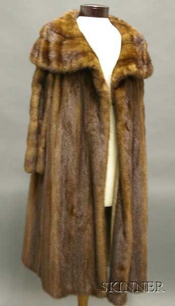 Appraisal: Vintage Three-quarter Length Mink Coat s Reiss Fabrizio retailer label