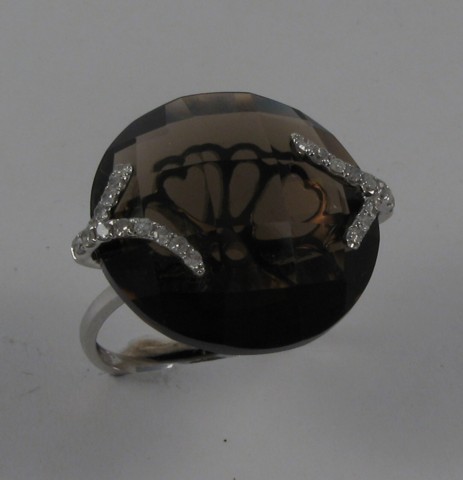 Appraisal: SMOKY QUARTZ AND DIAMOND RING k white gold and set