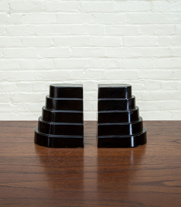 Appraisal: PAIR OF BLACK MILK GLASS BOOKENDS x x in The