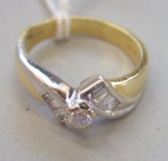 Appraisal: An ct gold and diamond ring claw set with the