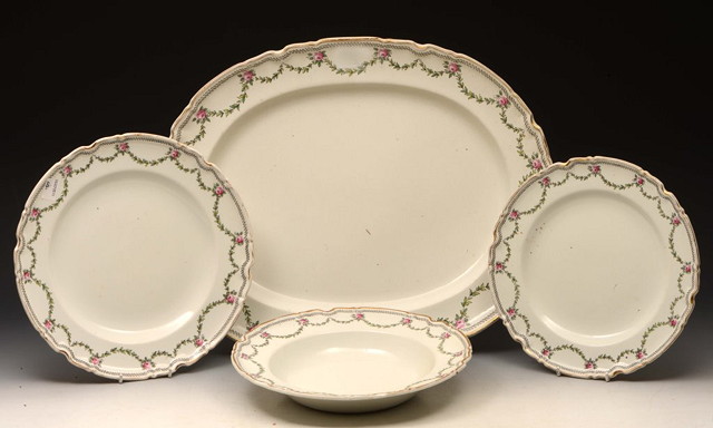 Appraisal: A LARGE VICTORIAN CREAM GROUND DINNER SERVICE each with simple