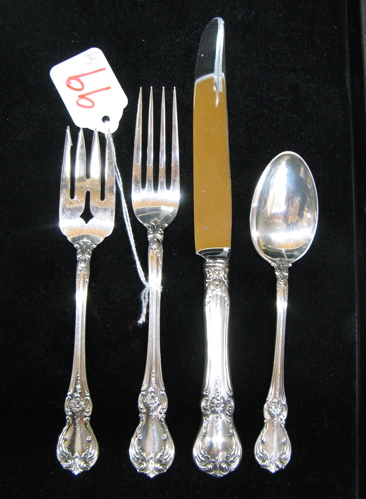 Appraisal: A TOWLE STERLING SILVER FLATWARE SET pieces in the Old