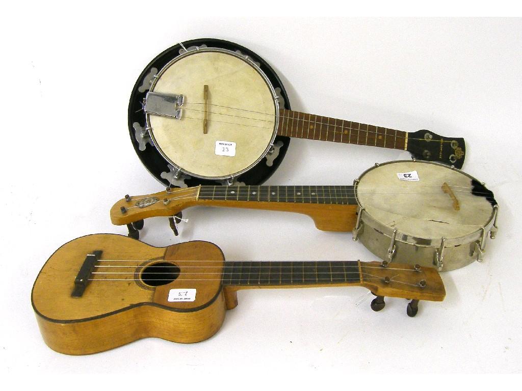 Appraisal: GH S melody-uke banjo ukulele together with Dulcetta banjo ukulele