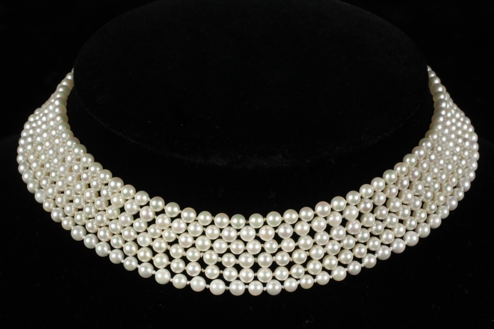 Appraisal: NECKLACE - A Strand Pearl Necklace terminating with a clasp