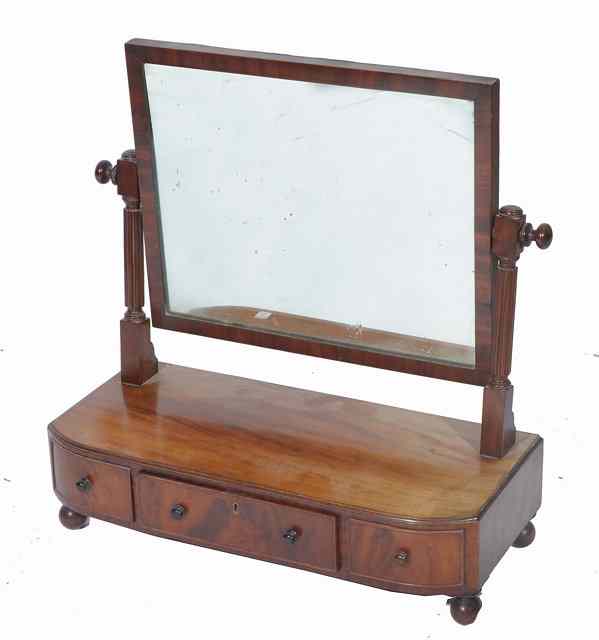 Appraisal: A GEORGIAN MAHOGANY DRESSING TABLE MIRROR with square glass and