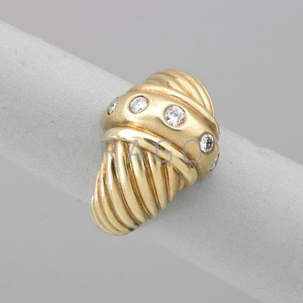 Appraisal: DAVID YURMAN YELLOW GOLD DIAMOND CABLE RING Condition Report