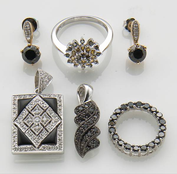 Appraisal: A collection of black diamond diamond k and k gold