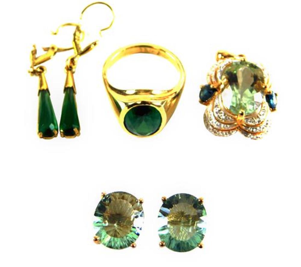 Appraisal: JEWELRY Four pieces of yellow gold jewelry one pair of