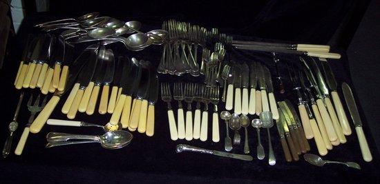 Appraisal: Sundry plated cutlery