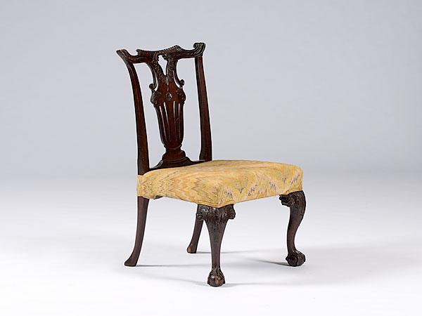 Appraisal: GEORGE III MAHOGANY SIDE CHAIR English ca - in the