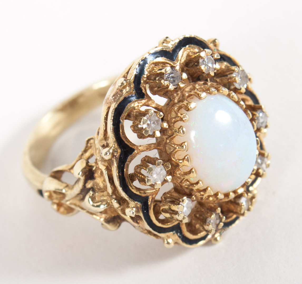 Appraisal: Victorian K gold diamond opal ring size grams