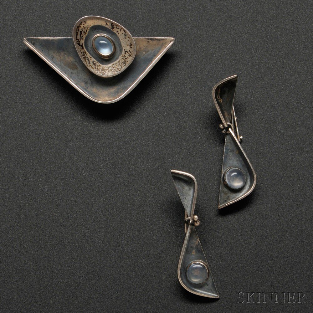 Appraisal: Ed Wiener Brooch and Earpendants Sterling silver and moonstone Mid-