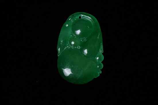 Appraisal: CHINESE EMERALD GREEN JADEITE DOUBLE GOURD PENDANT - in high