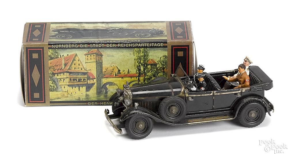 Appraisal: Tipp painted tin clockwork fuehrer car Tipp painted tin clockwork