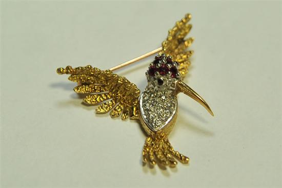 Appraisal: DIAMOND BROOCH In the form of a hummingbird with red