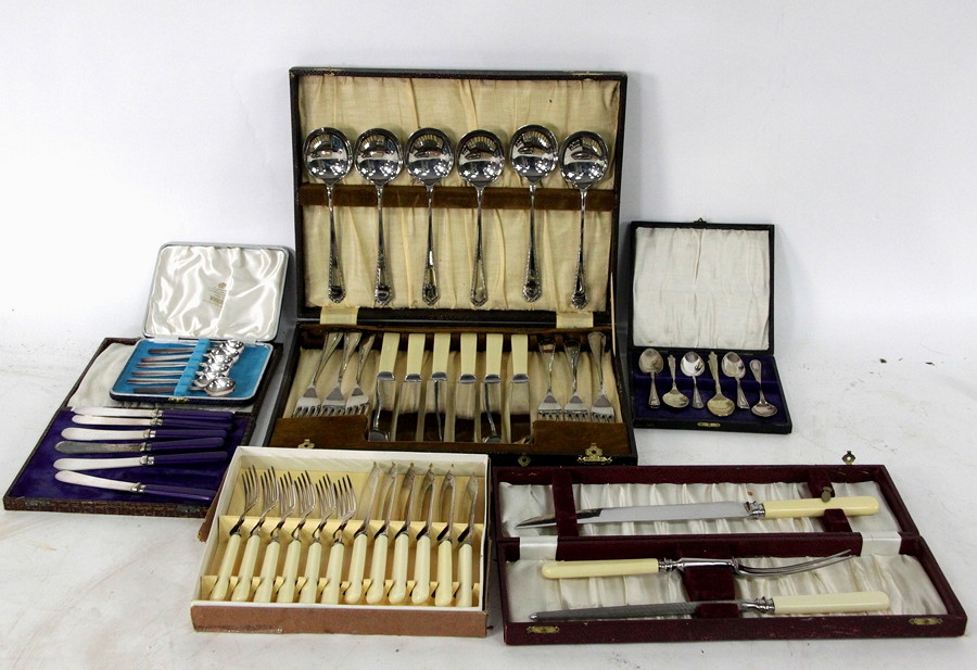 Appraisal: Sundry silver plated items mainly flatware