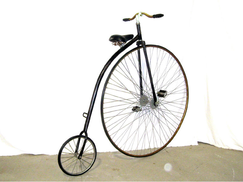 Appraisal: Highwheeler Bicycle Reproduction Victorian era highwheeler bicycle Manufactured by Boneshaker