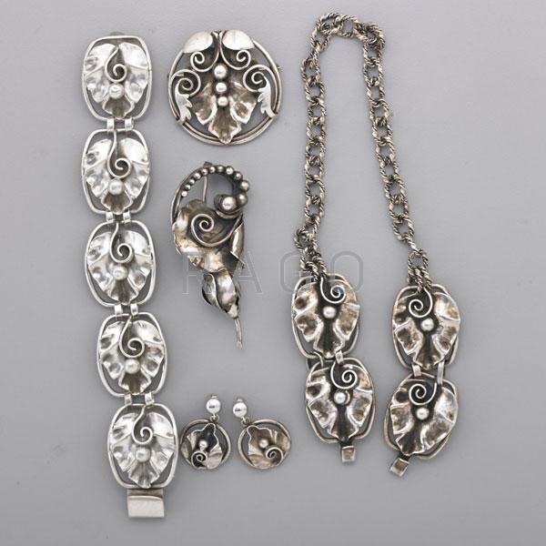 Appraisal: SUITE OF STERLING JEWELRY BY ALPHONSE LAPAGLIA Condition Report