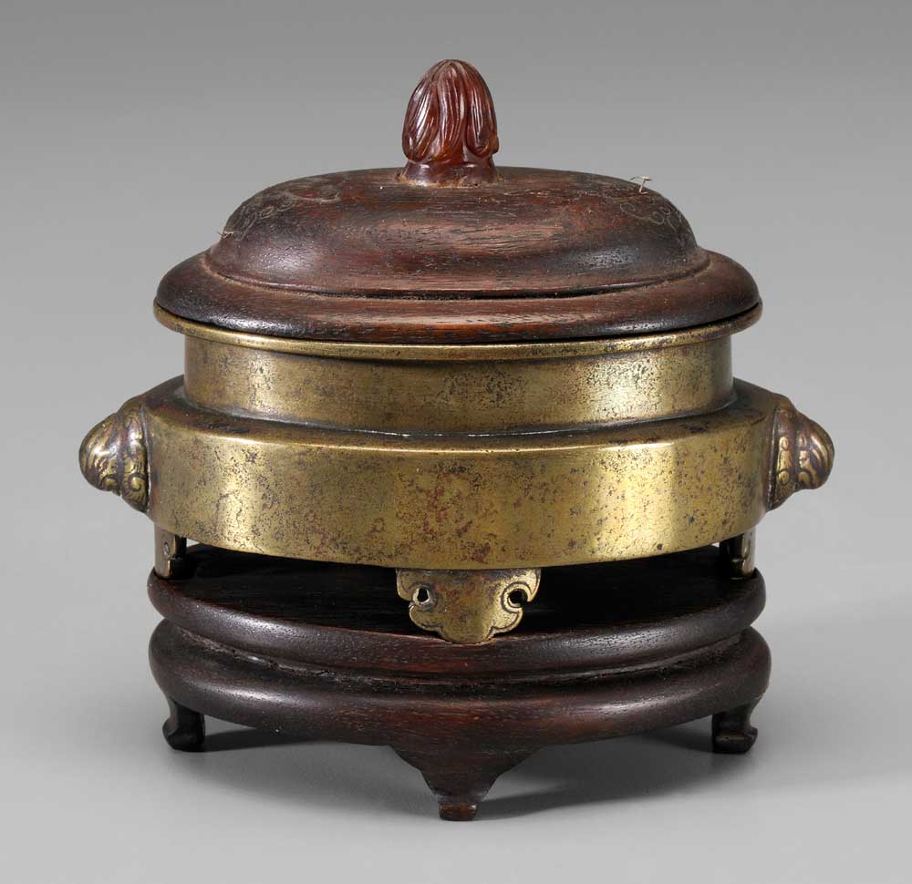 Appraisal: Bronze Censer Chinese th century oval with waisted neck lion