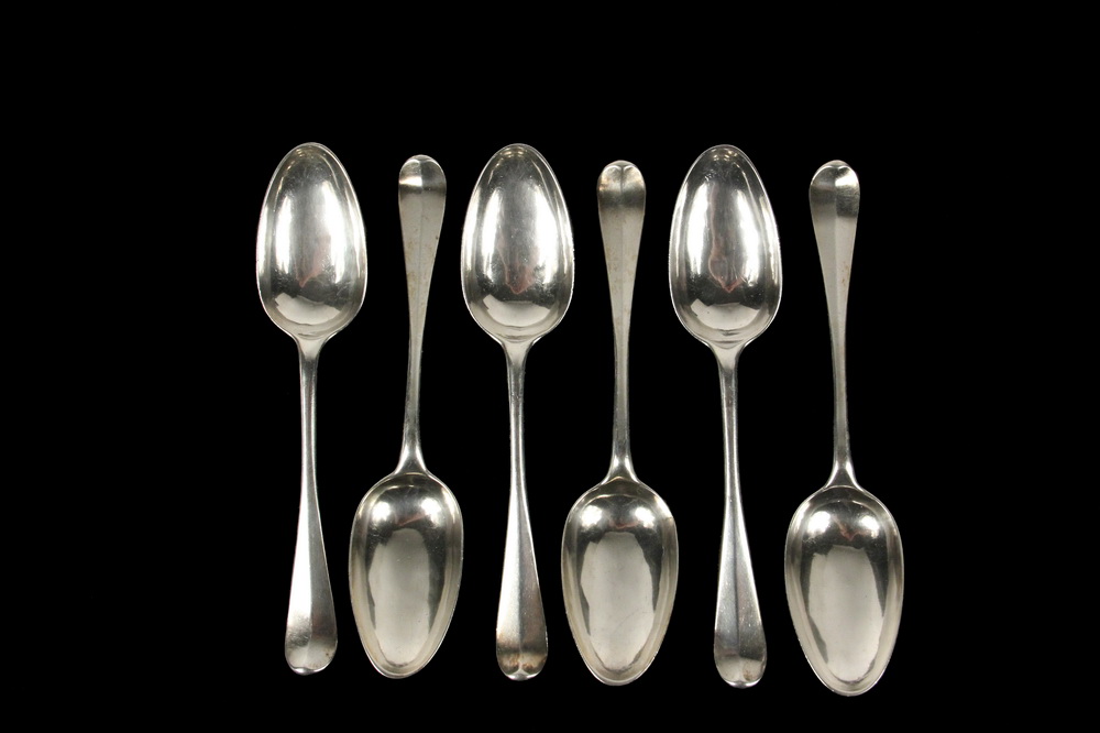 Appraisal: SPOONS - Set of George III Period Sterling Silver Table