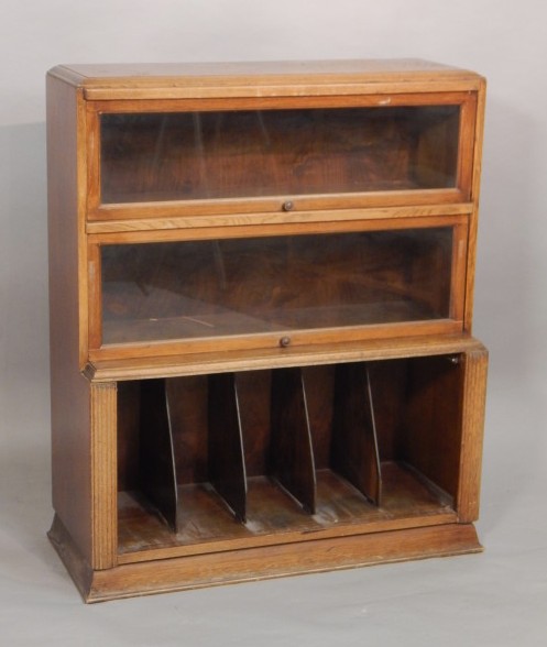 Appraisal: A 's- 's oak office type bookcase with Globe Wernicke