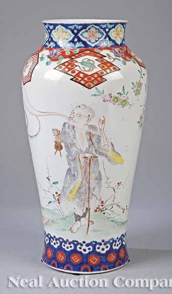 Appraisal: A Japanese Imari Vase th c with figural decoration height