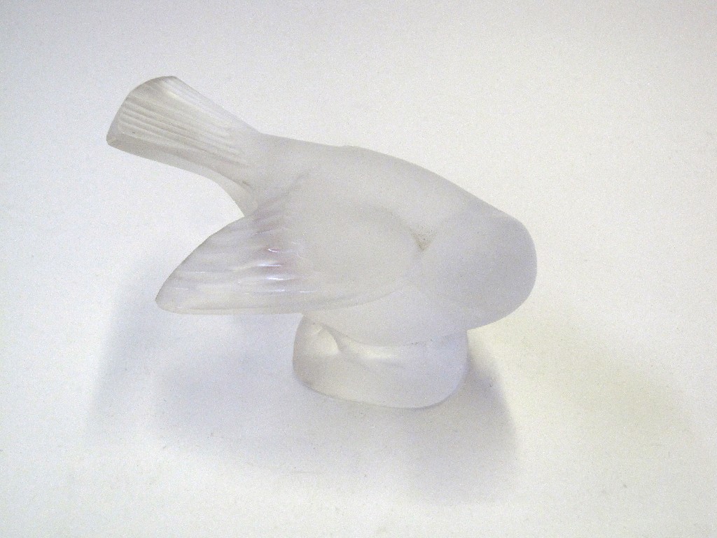 Appraisal: Lalique frosted glass paperweight modelled as a bird 'Moineau Coquet'